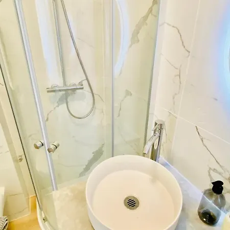 New Designer Next To Casino Square With Ac & Internet